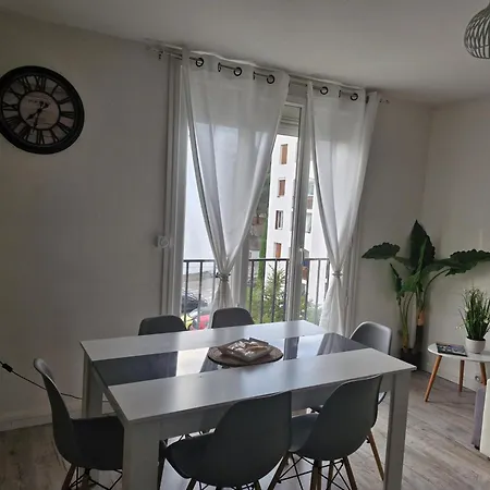 Escapade Montesquieu Apartamento Perpiñán