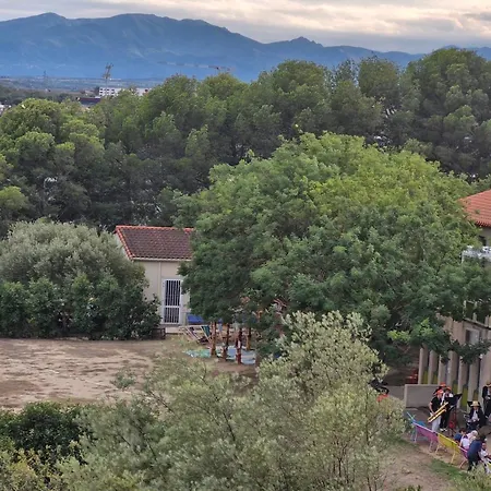 Escapade Montesquieu Apartament *